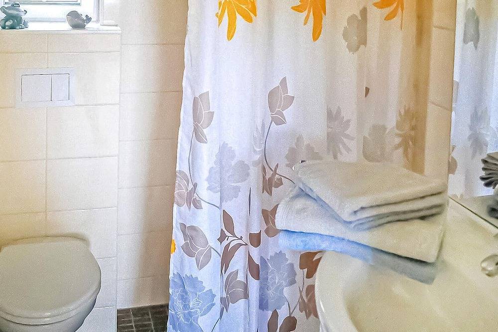 Awesome home in Lychen with Wifi in Lychensee, Lychen