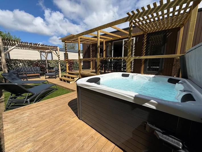 Camping pour 4 personnes, avec piscine ainsi que jardin et jacuzzi à Dolus-d'Oléron - 4