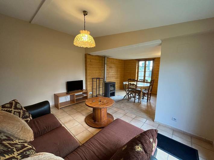 Location de vacances pour 4 personnes, avec terrasse à Soucelles - 2