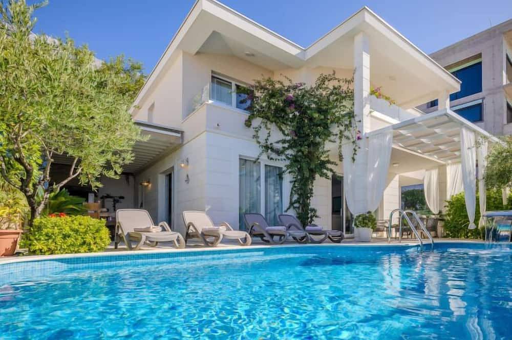 Casa vacanza a Macarsca a partire da 392€ a notte