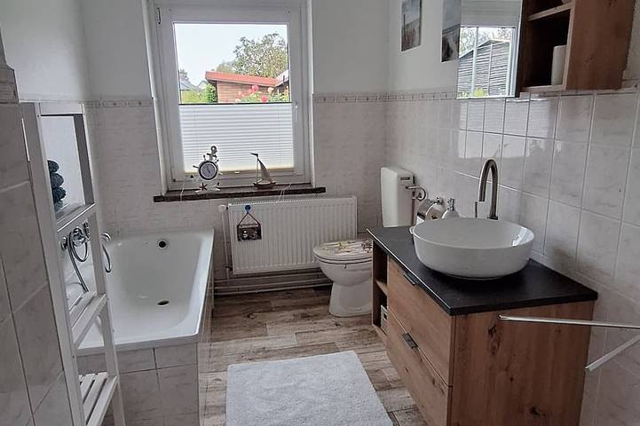 Ganze Wohnung, Gemütliche Ferienwohnung für 2 Personen - nur 15 Minuten bis nach Boltenhagen in Upahl, Nordwestmecklenburg (Wismar und Umgebung)