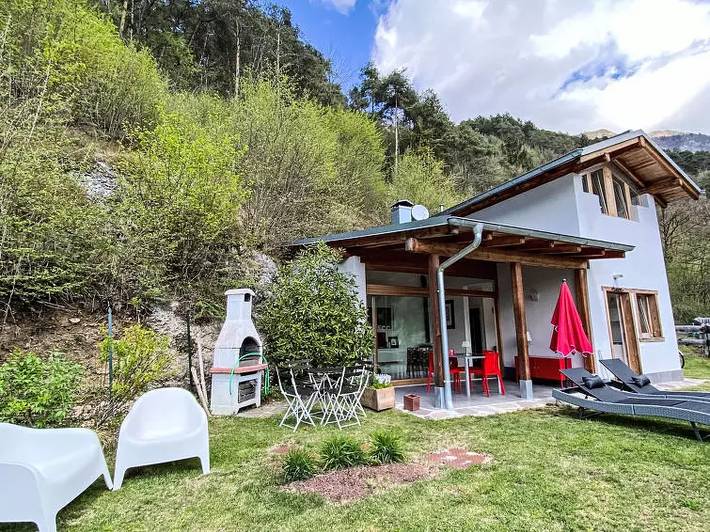 Chalet für 3 Personen, mit Garten und Sauna in Ledro