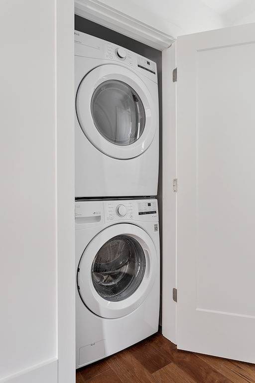 Apartment for 10 people, with pool and balcony in Charleston