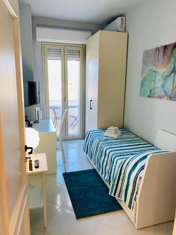 Deluxe Single Room with Sea View in Catanzaro Lido, Catanzaro