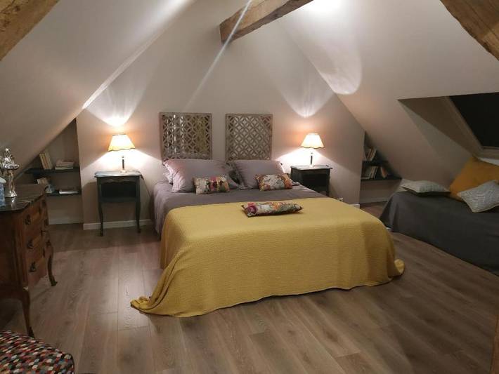 Location de vacances pour 3 personnes, avec vue et jardin à Vineuil - 4