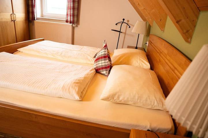 Ganze Wohnung, Hochwertiges Urlaubsziel mit großer Außenanlage in Feuchtwangen, Romantische Straße