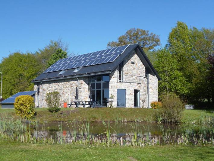 Ferienhaus für 9 Personen, mit Terrasse und Whirlpool sowie Garten und Sauna in Fischvenn