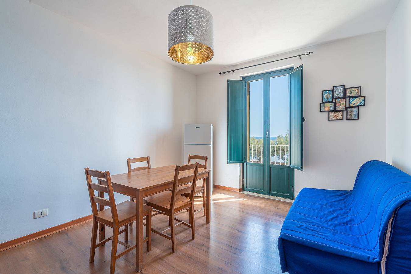 Appartement entier, Appartement 'Scirocco Vue Mer' avec balcon, Wi-Fi et climatisation in Marzamemi, Pachino