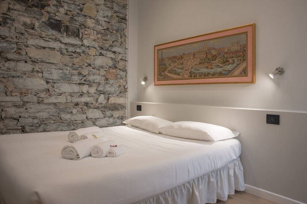 Ganze Wohnung, Die Corte di Zizi, die 'Riva', ideal, wenn es auch Großeltern gibt in Cernobbio, Comer See