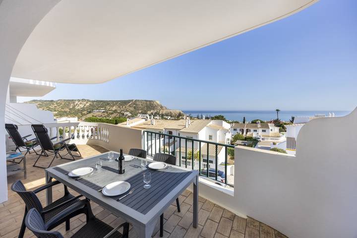 Appartement de vacances pour 4 personnes, avec balcon