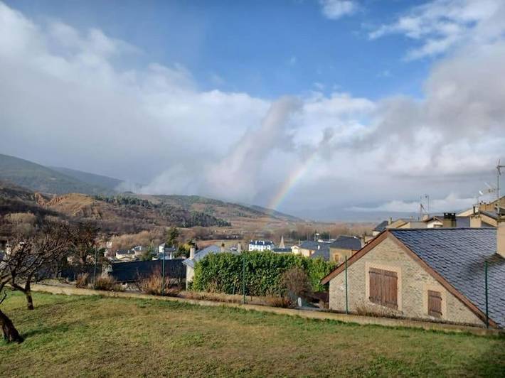 Location de vacances pour 12 personnes, avec vue et jardin à Osséja - 4