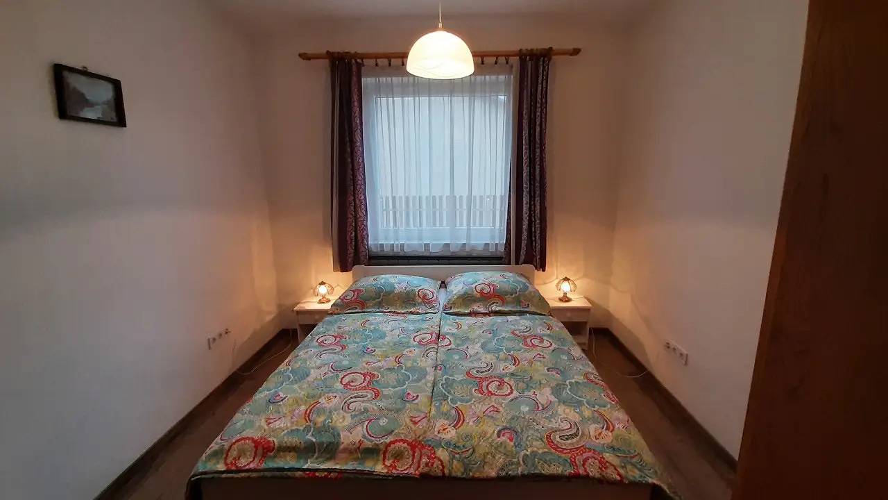 Ganze Ferienwohnung, Ferienwohnung für 4 Personen (100 m²) in Balatonlelle in Balatonlelle, Plattensee Südufer