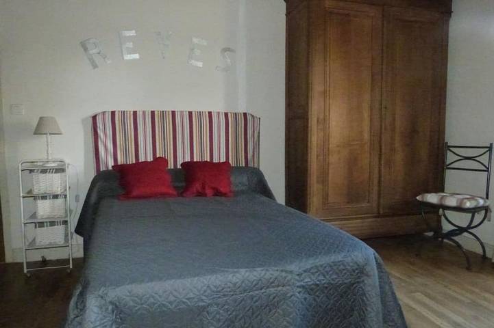 Gîte pour 6 personnes, avec balcon et jardin à Goulles - 3