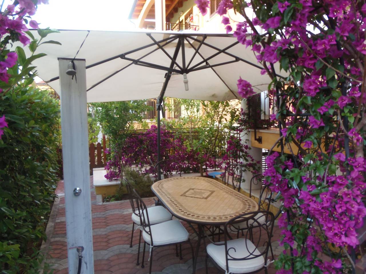 Apartamento entero, Wohnung 'Artemide' mit Infinity-Pool in Policoro, Golfo de Tarento