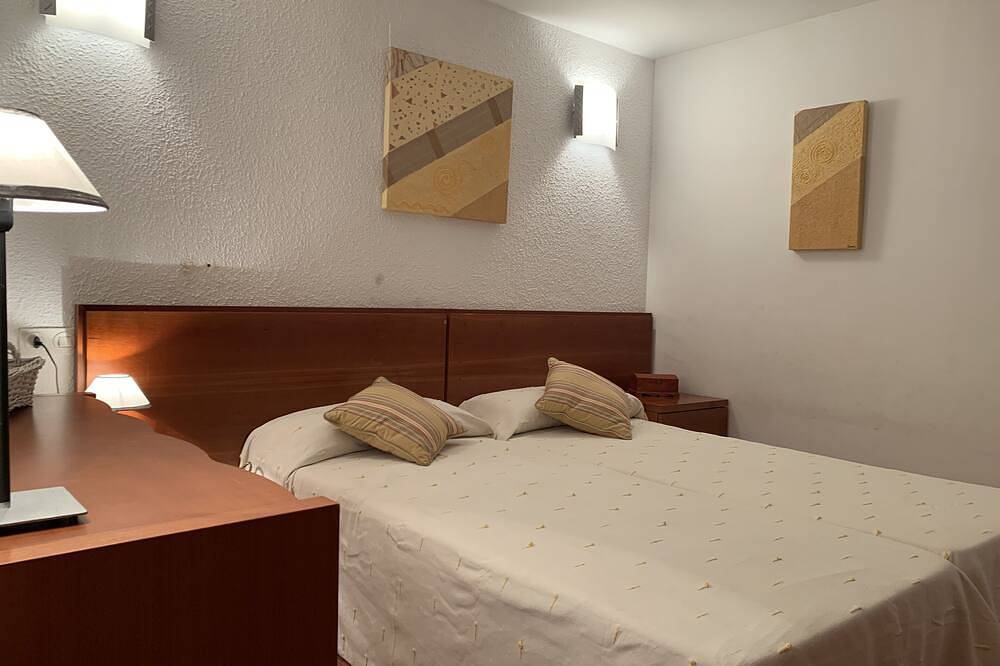 Apartamento entero, Apartamento en Torre Valentina a 2 min de la playa. in Torre Valentina, Calonge