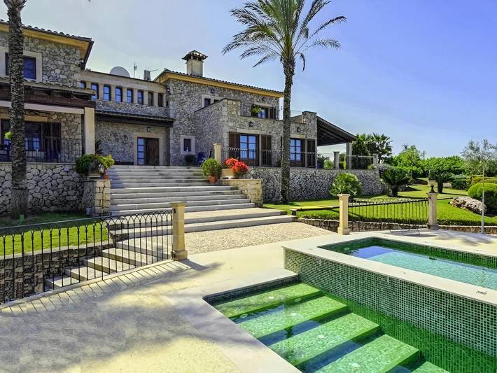 Finca für 16 Personen, mit Terrasse und Pool sowie Garten in Manacor - 2