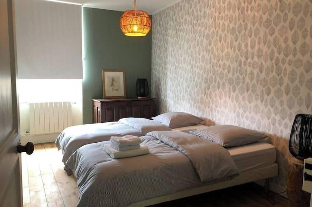 Peaceful Country House - Heated Pool & Private Garden in Sainte-Gemme, Saintes und Umgebung