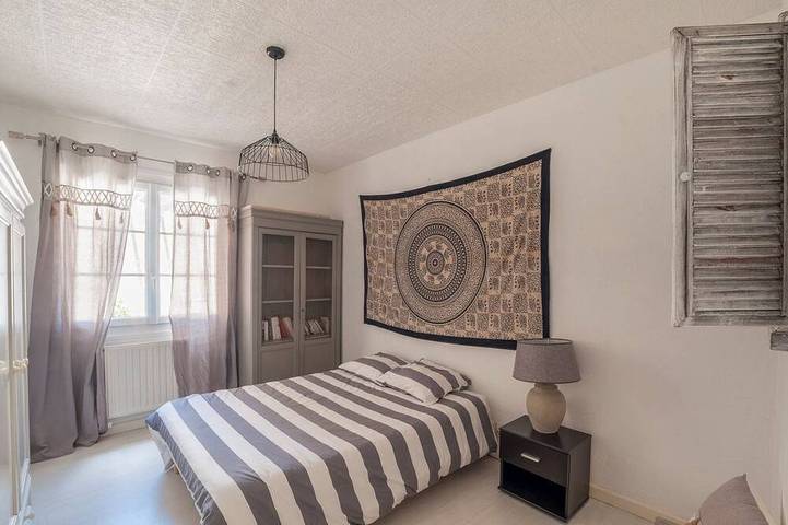 Location de vacances pour 8 personnes, avec Balcon ainsi que Jacuzzi et Terrasse à Maurens - 4