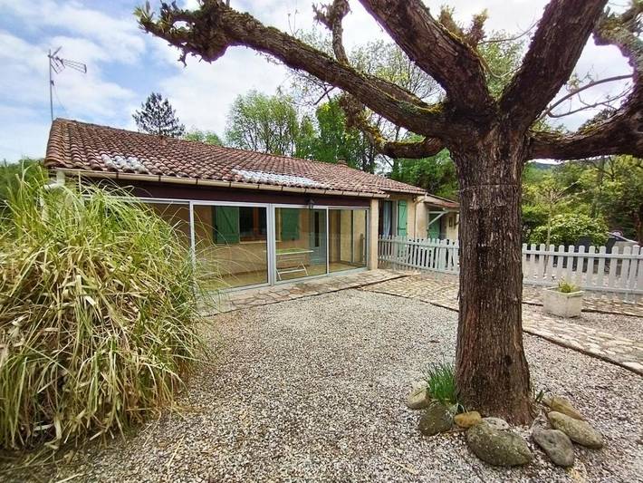 Location de vacances pour 4 personnes, avec terrasse et jardin, animaux acceptés à Le Poujol-sur-Orb - 2