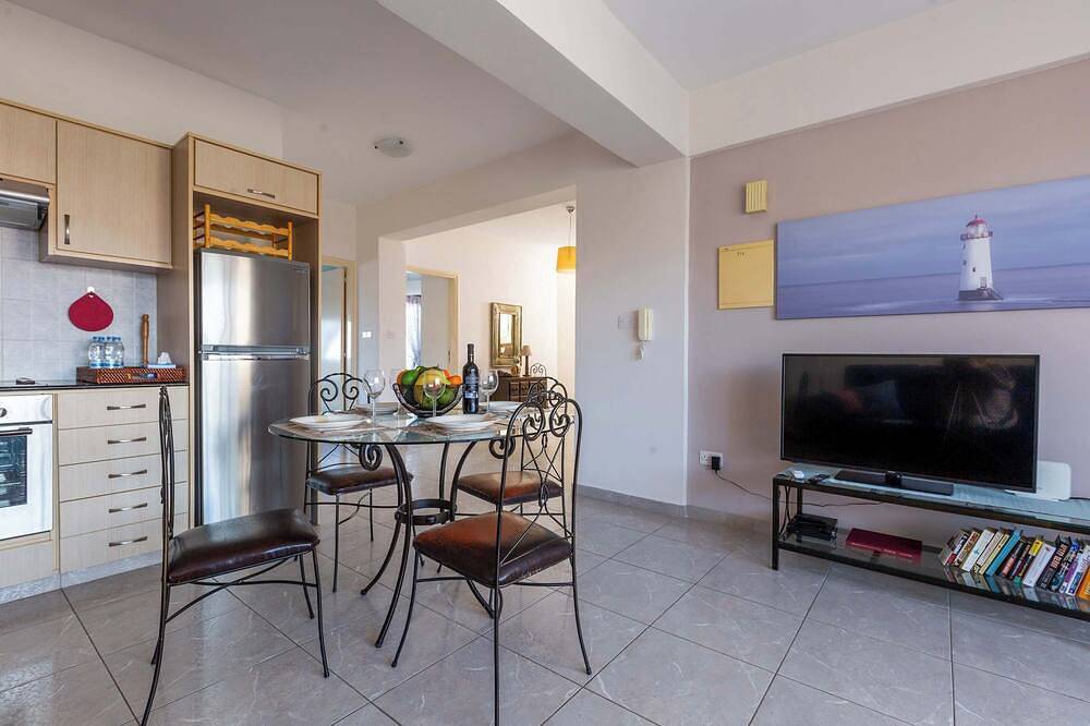 Entire apartment, Penthouse 365 Sunsets in Paphos, South Cyprus
