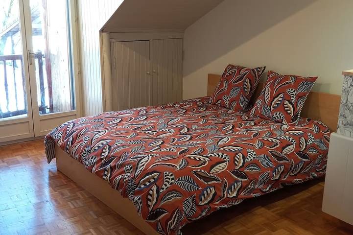 Location de vacances pour 6 personnes, avec jardin et balcon à Mouthier-Haute-Pierre - 2