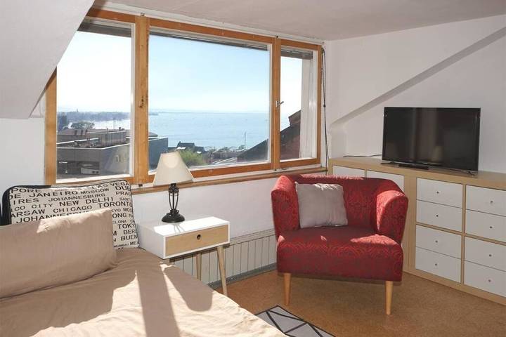 Ferienwohnung für 5 Personen, mit Garten und Ausblick in Lochau