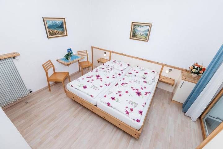 B&b für 2 Personen, mit Balkon und Terrasse sowie Garten und Pool in Südtirol - 4