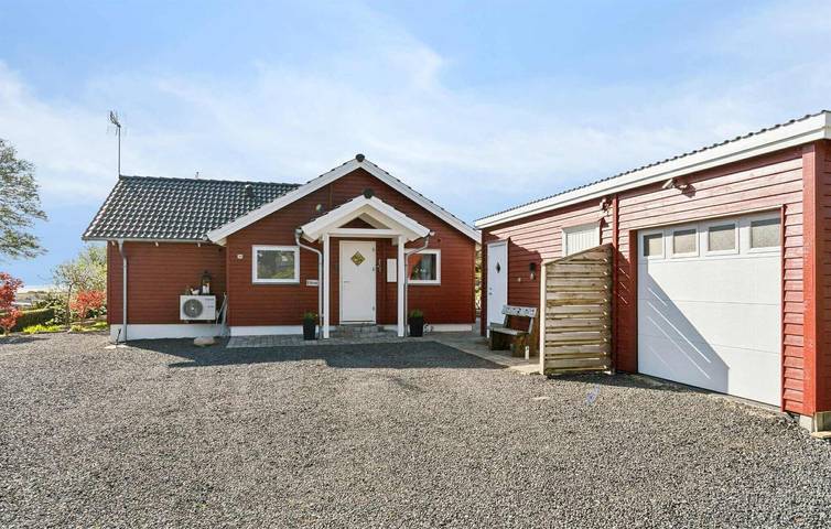 Ferienhaus für 4 Personen, mit Terrasse und Garten sowie Sauna in Himmerland - 2