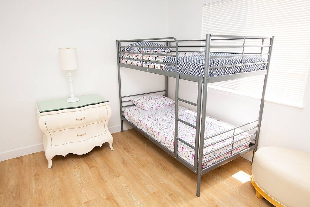 Freshly Remodeled Stylish House in Las Vegas, Nevada