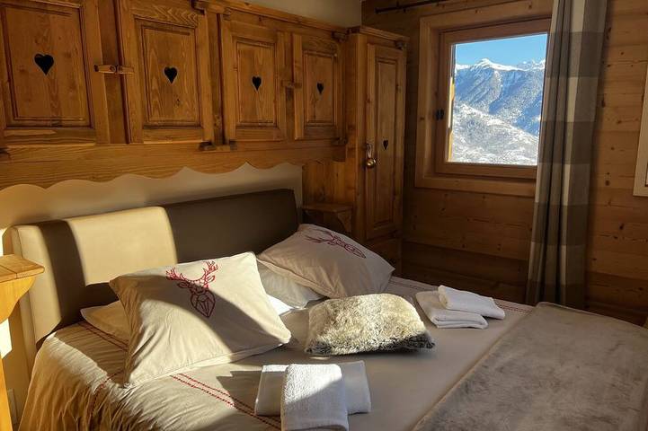 Ganze Wohnung, Appartement in Courchevel La Tania Traumberg Klassifizierung 4 * in La Tania, La Perrière