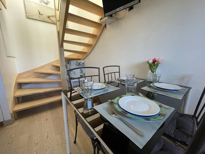 Location de vacances pour 2 personnes, avec terrasse et jardin, adapté aux familles dans Plage de Primel - 4