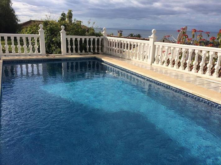 Casa rural para 6 personas, con Balcón y Terraza además de Jardín y Piscina La Caleta de Vélez