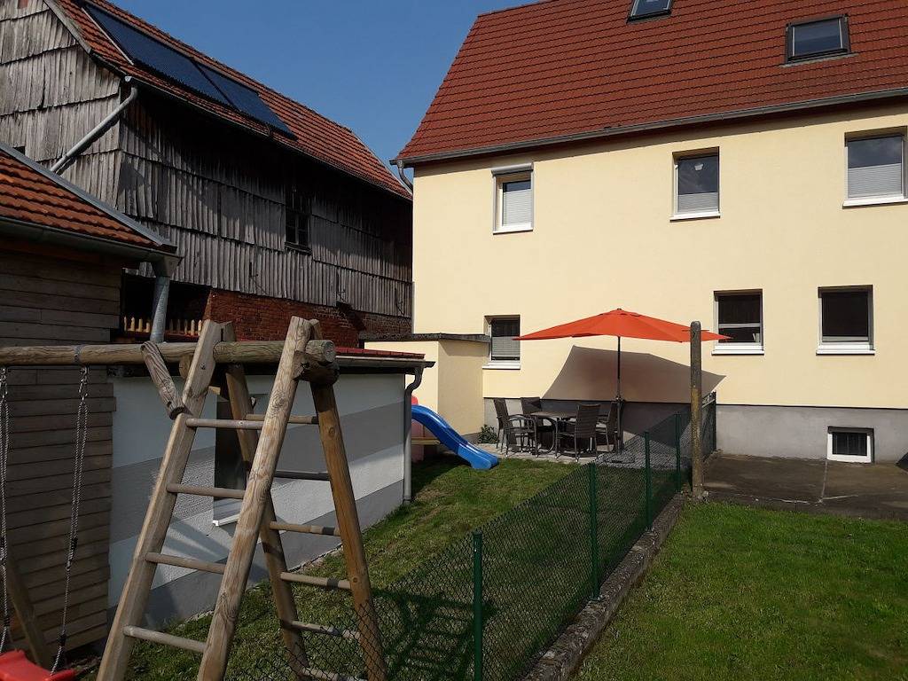 Ferienhaus mit 8 Schlafzimmer in Seiferts, Ehrenberg