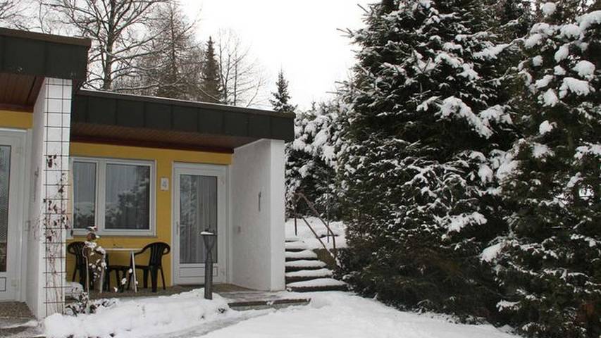 Ferienwohnung für 2 Personen, mit Terrasse und Garten in Bad Dürrheim