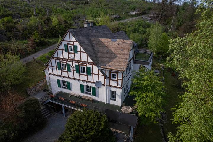 Ferienhaus für 17 Personen, mit Garten in Brilon - 2