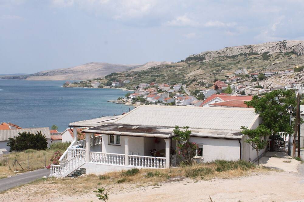 Ganze Wohnung, Studio Appartement mit Terrasse und Meerblick Metajna (Pag in Metajna, Pag
