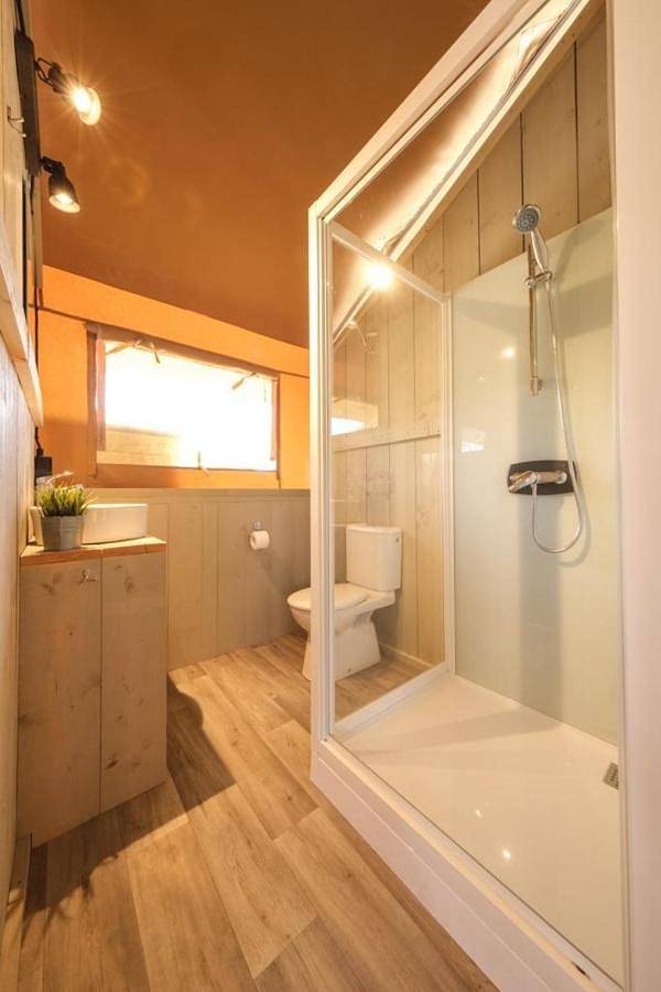 Camping pour 4 personnes, avec piscine ainsi que terrasse et vue, animaux acceptés dans Aragon (Espagne) - 3