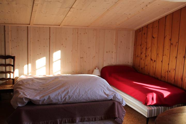 Gîte pour 5 personnes, avec balcon à Chapelle-des-Bois - 4