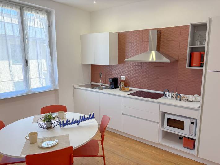 Gîte pour 4 personnes, avec balcon à Savona