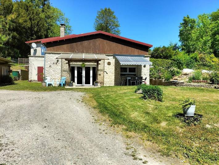 Location de vacances pour 4 personnes, avec terrasse à Crépy-en-Valois - 2