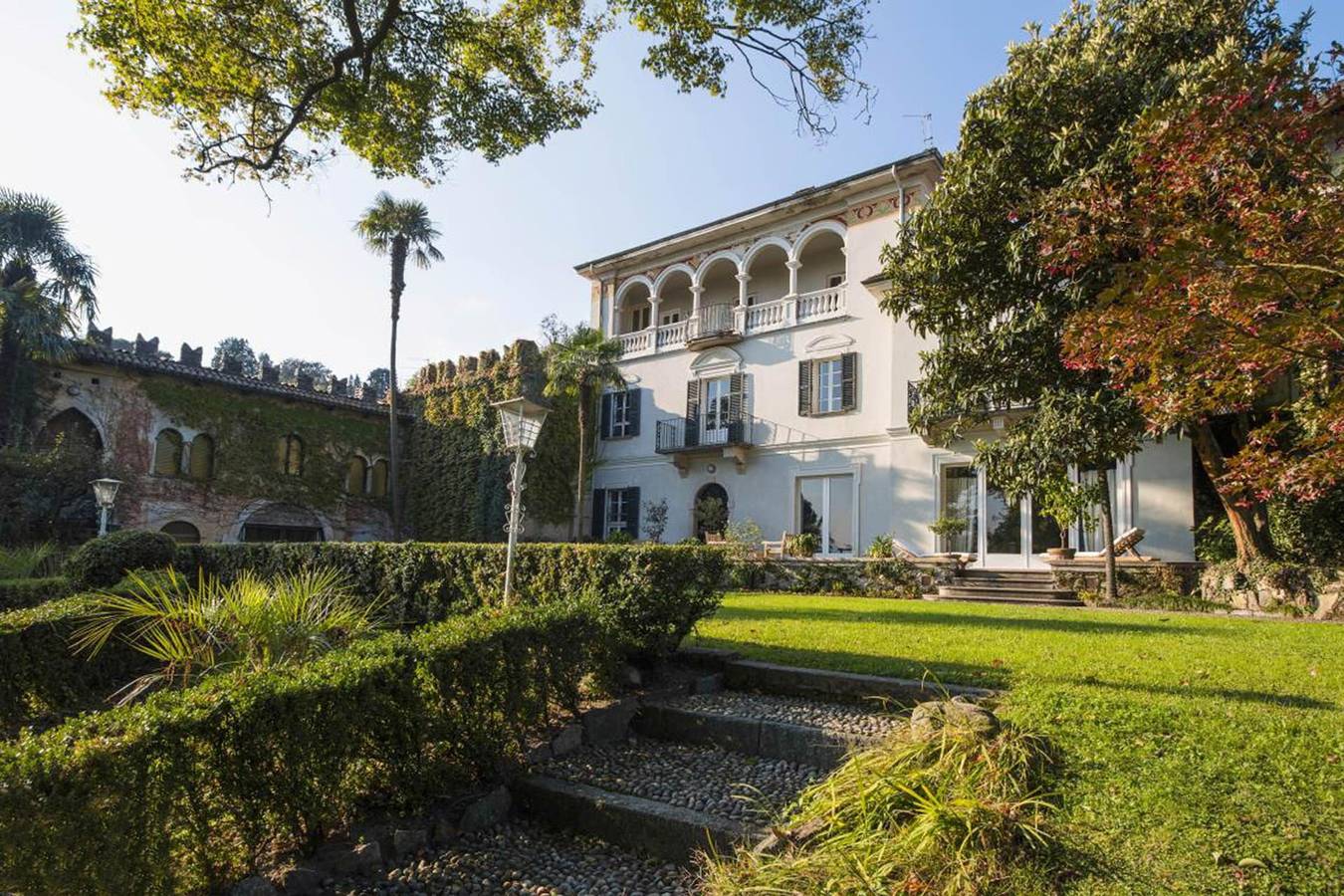 Villa für 16 Personen mit Balkon in Baveno, Comune di Baveno