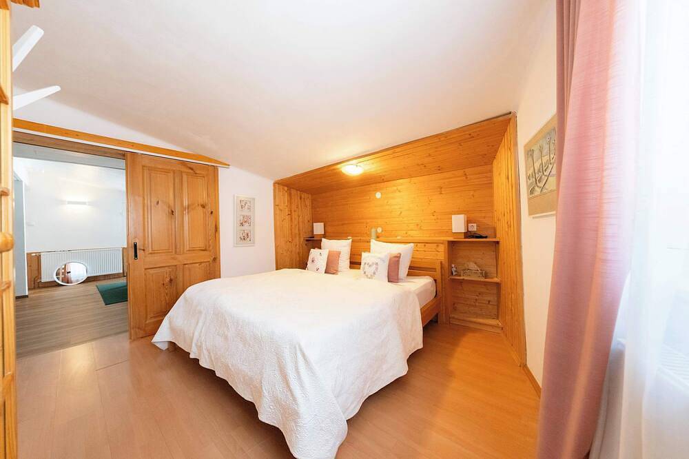 Ganze Wohnung, Enzian Apartment | Küche | Parken | Fahrräder in Altaussee, Totes Gebirge