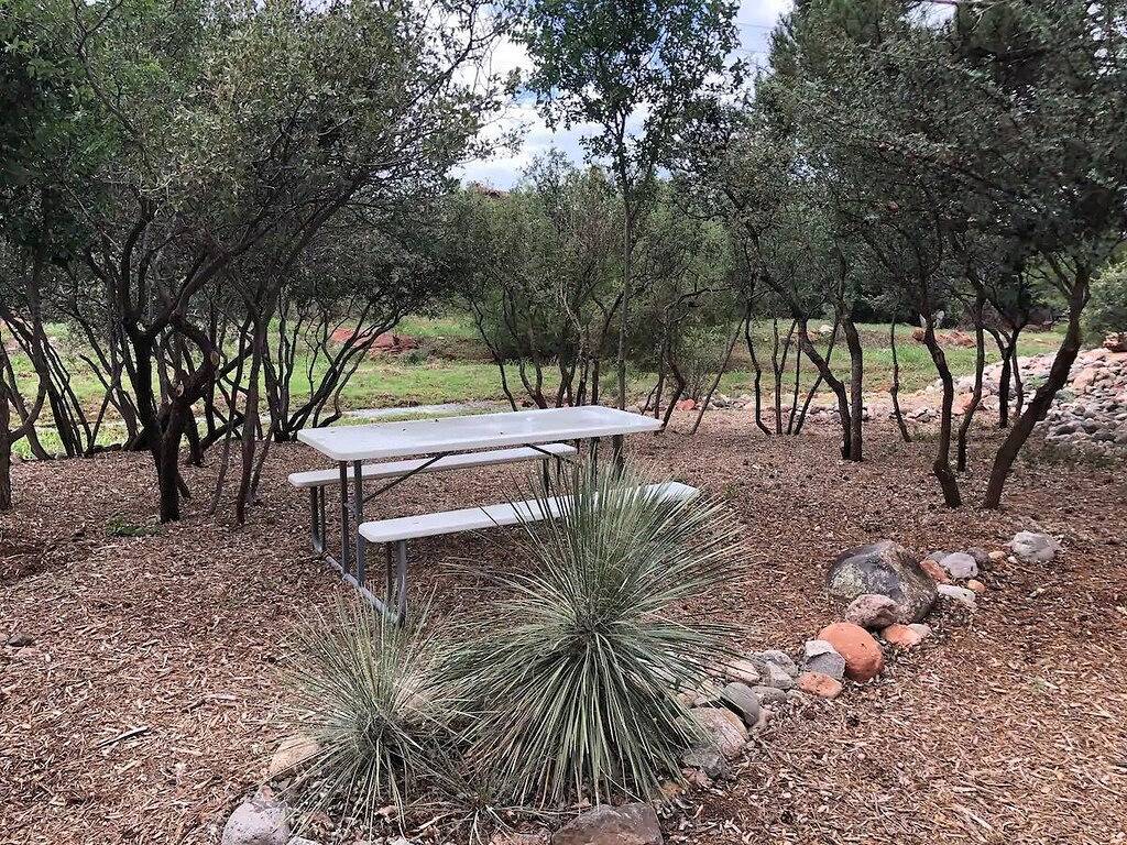 Sedona Beautiful Villa: Spacious 3-bedroom retreat in Village of Oak Creek. in Oak Creek, Oak Creek Canyon