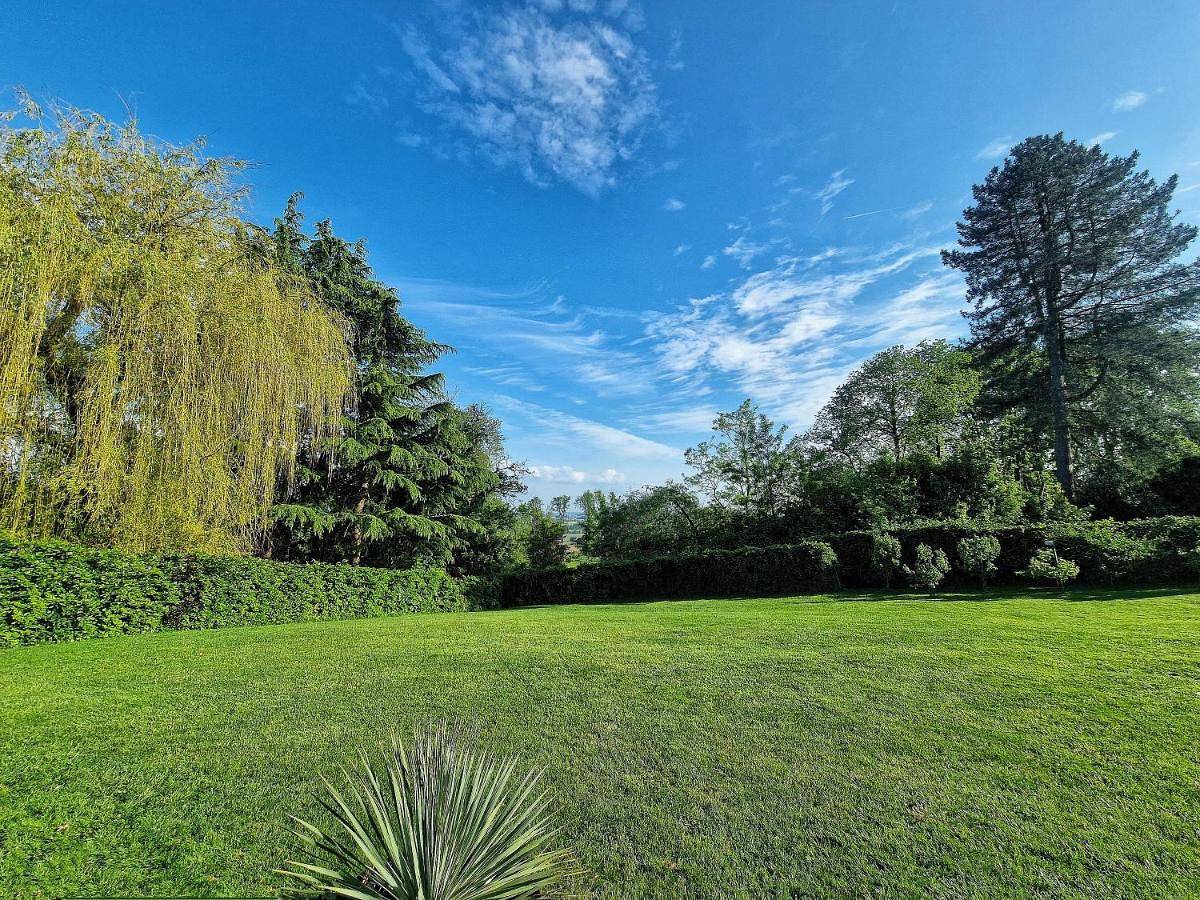 B&B Le Reclus in Mont-de-l'Enclus, Hainaut