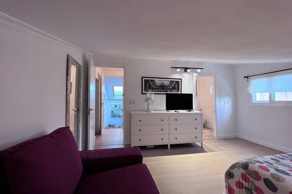 Entire apartment, Dúplex Peponas House - Wifi, Smart Tv & Netflix in O Grove, Rías Baixas