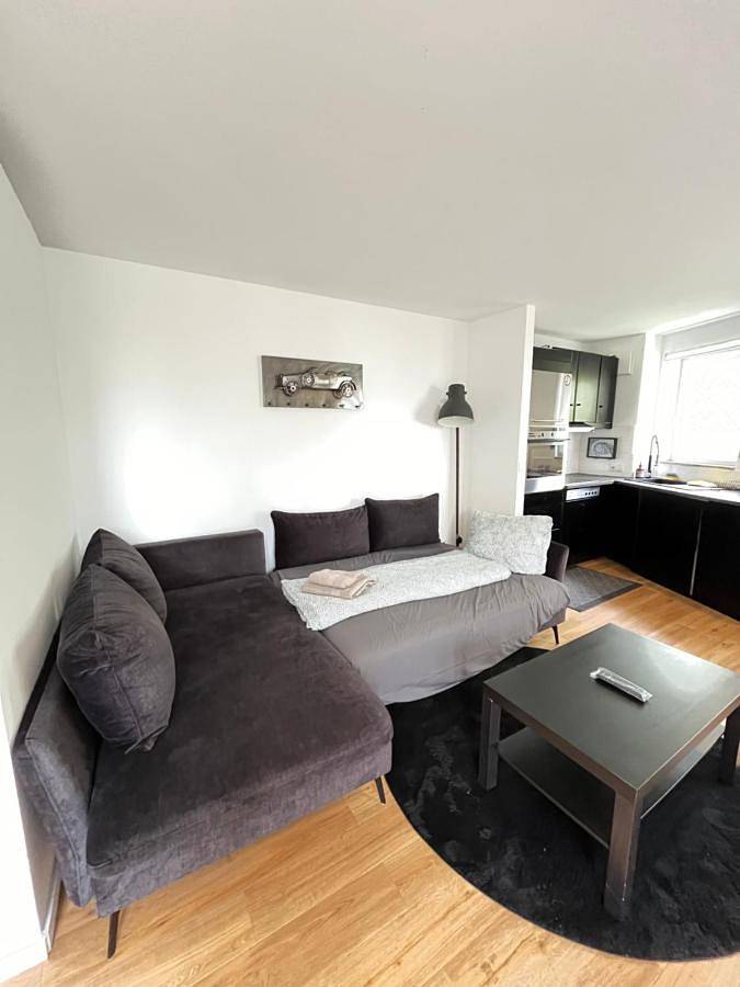 Ferienwohnung für 3 Personen, mit Balkon und Terrasse sowie Garten und Ausblick in Metzingen - 3