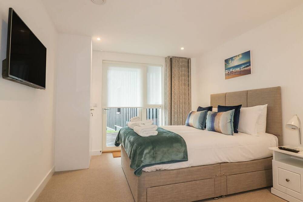 Entire apartment, Chapel Rock View: Coastal Gem in Perranporth, Cornwall