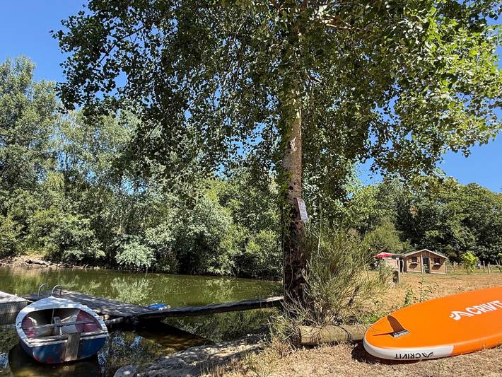 Vakantiewoning voor 2 personen, met tuin en uitzicht op het meer, met huisdier in Limousin