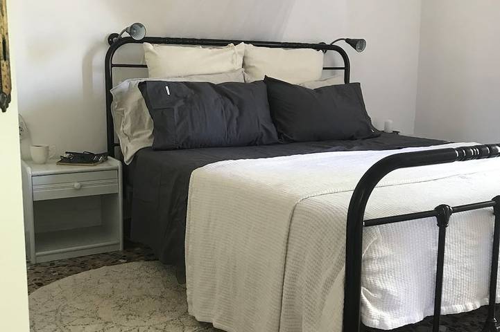 Gîte pour 6 personnes, avec jacuzzi ainsi que jardin et balcon à Koróni - 2