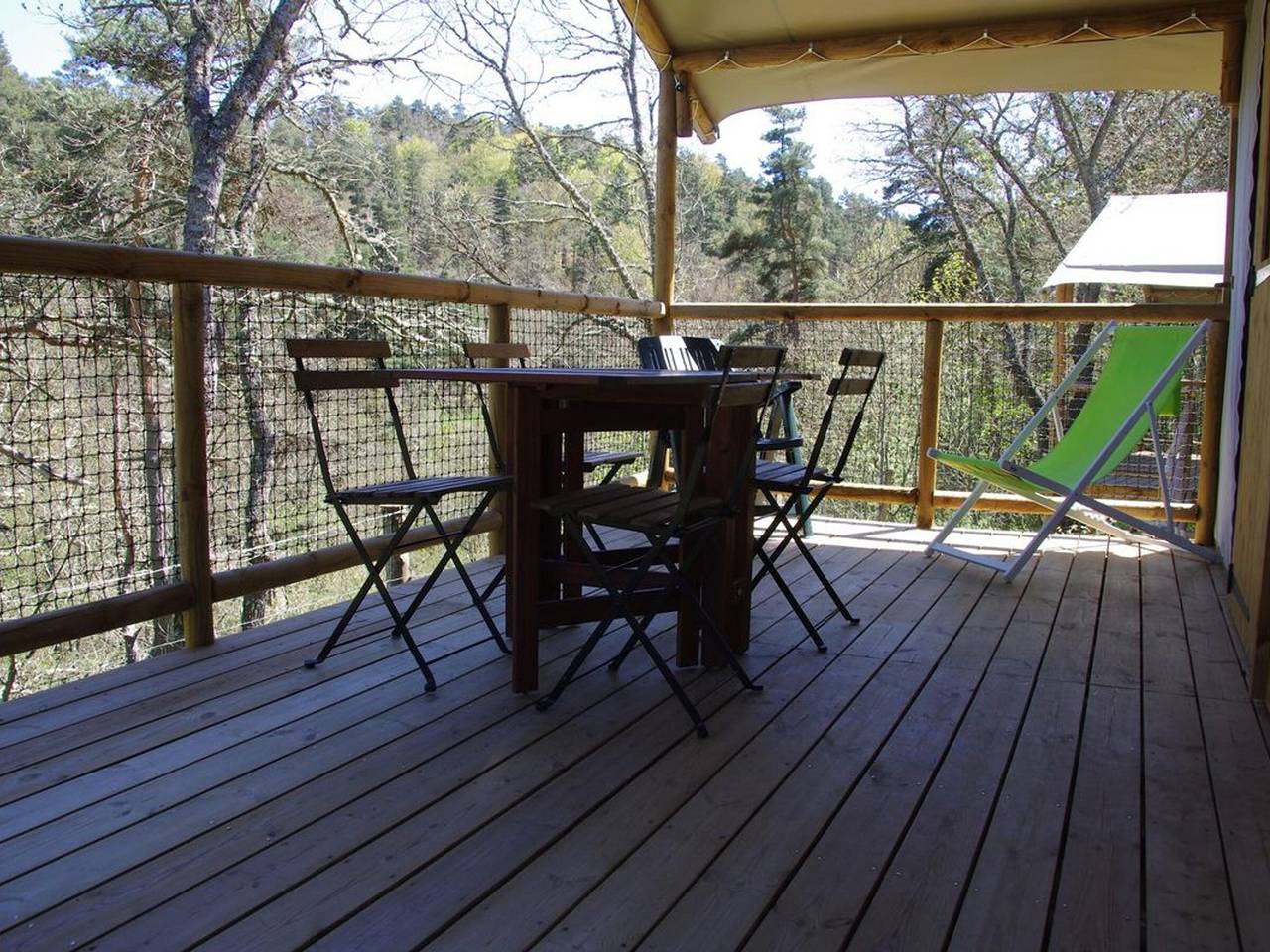 Lodge sur pilotis, animaux admis - 4 pers. in Saint-Paulien (Haute-Loire), Haute-Loire